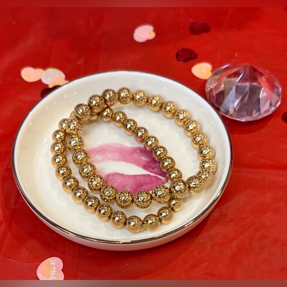 NWT NATASHA Glamorous Red Crystal Evening Kiss Clutch w/gold chain Retail $235